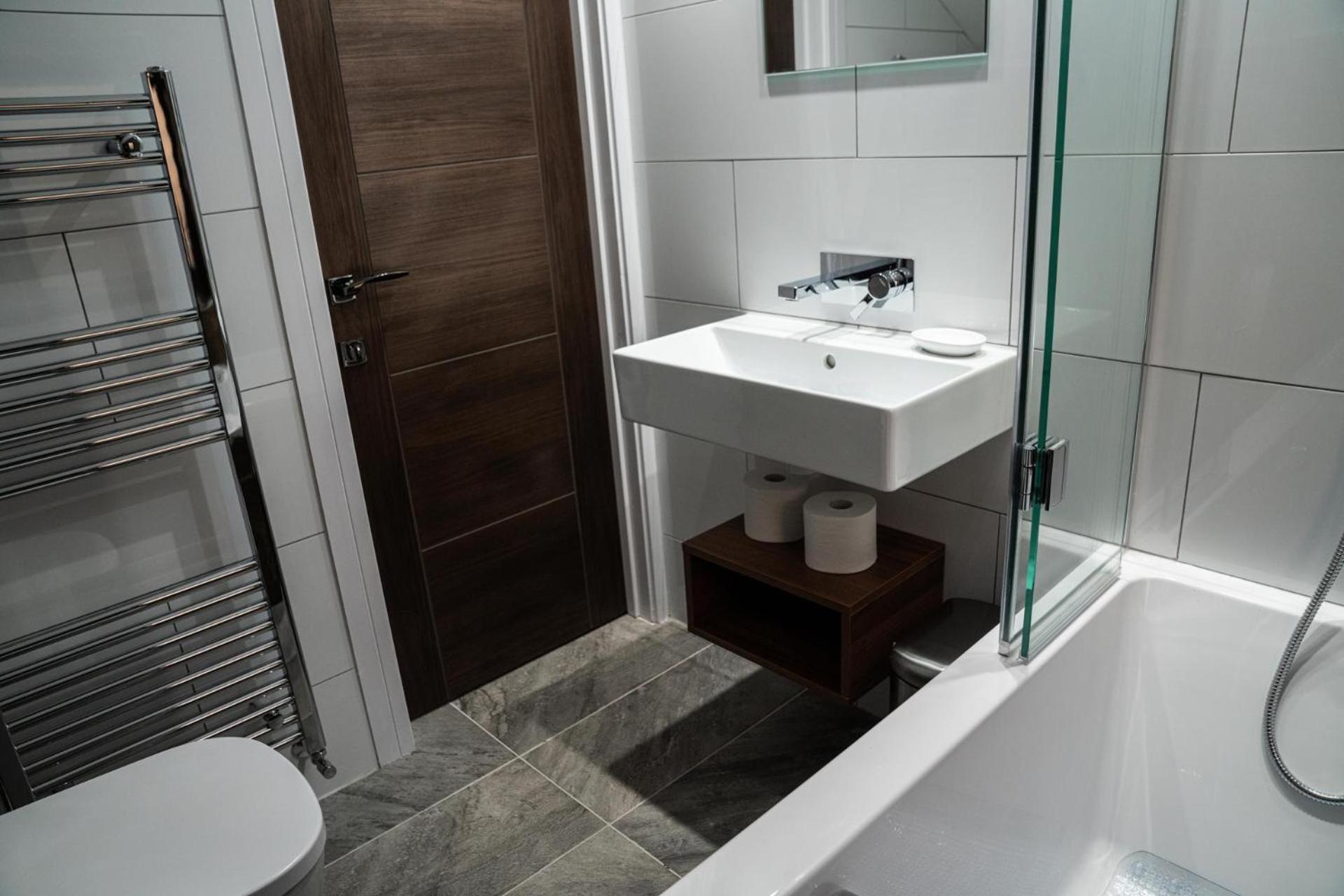 Chestnut Retreat A Stunning Annex Apartment Ossett Εξωτερικό φωτογραφία